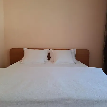 Homestay Casa Astoria *